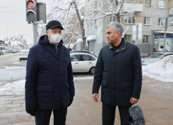 «Либо справляетесь, либо надо уходить»: Володин раскритиковал власть Саратова за уборку снега «Либо справляетесь, либо надо уходить»: Володин раскритиковал власть Саратова за уборку снега